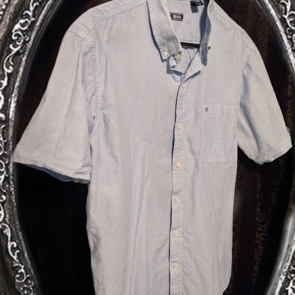 IZOD Mens Checkered Button up